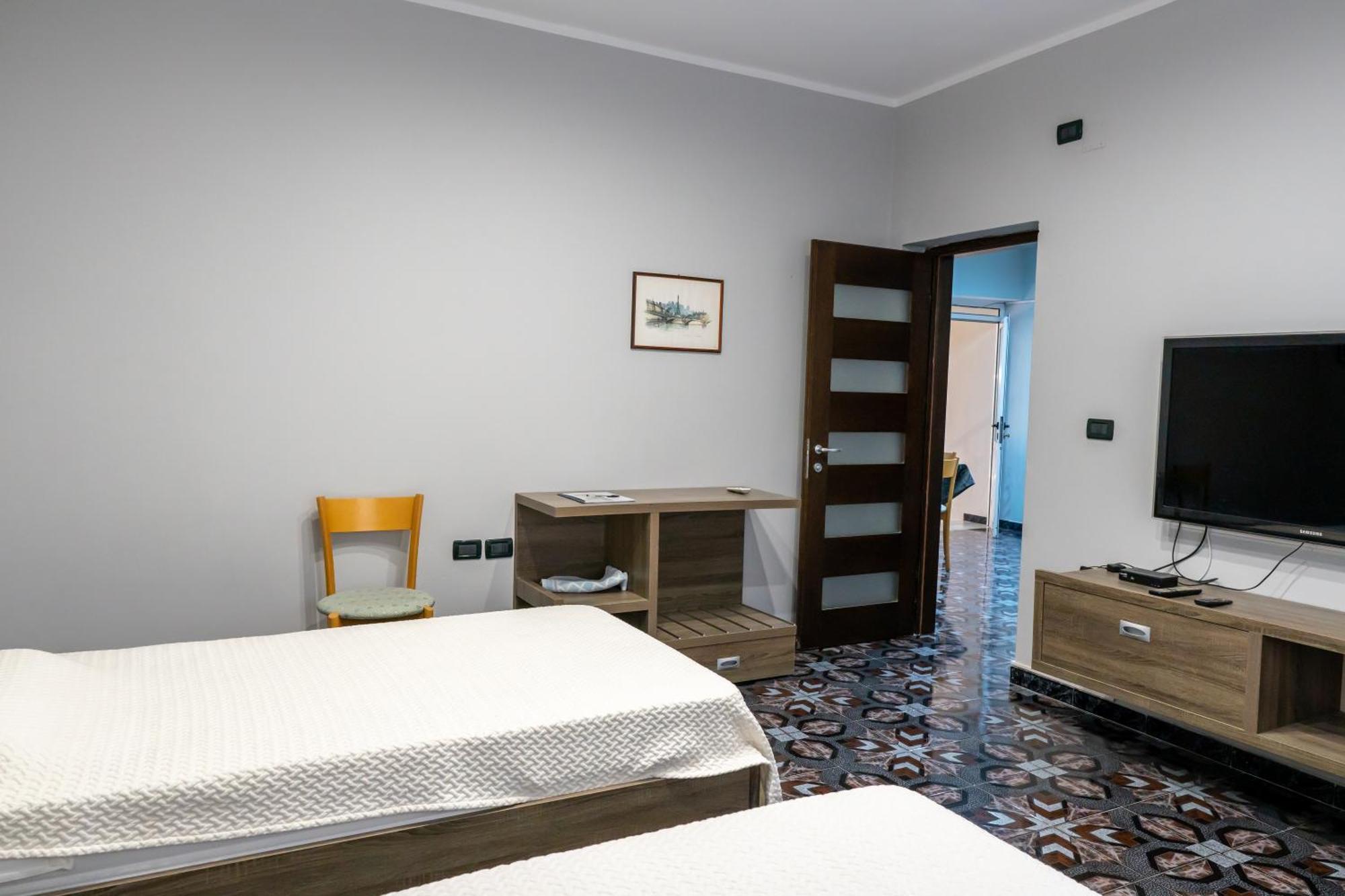 Royal Aparthotel วญอเรอ ภายนอก รูปภาพ
